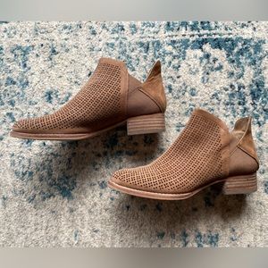 Vince Camuto brown short bootie